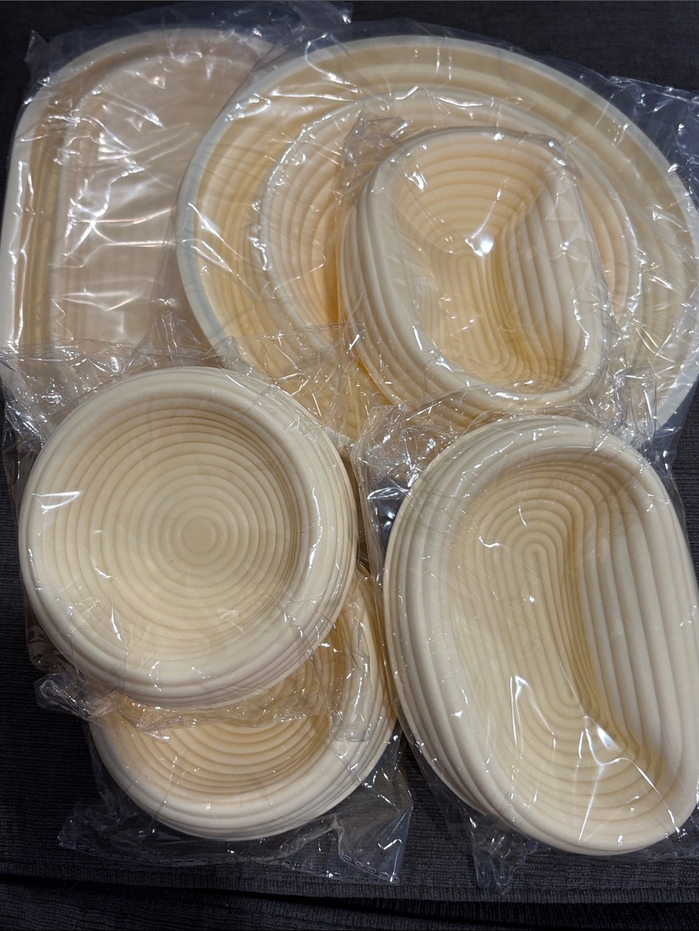 6 Silicone Cream Oval & Round Proofing Baskets - Bannetons for Sourdough bread